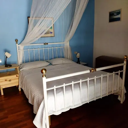 Charming House In With Fenced Garden