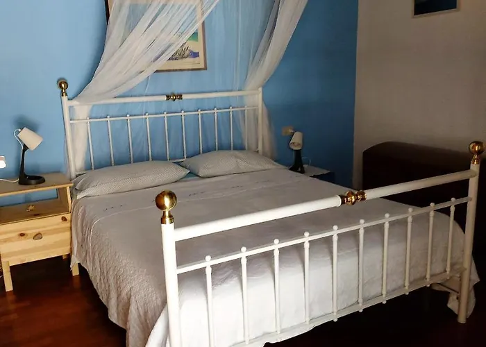 Charming House In With Fenced Garden